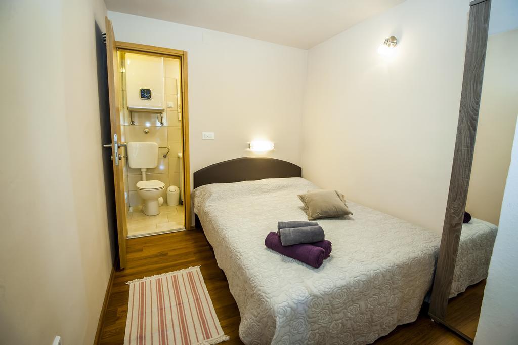 Sebenicum Apartments Sibenik Bagian luar foto