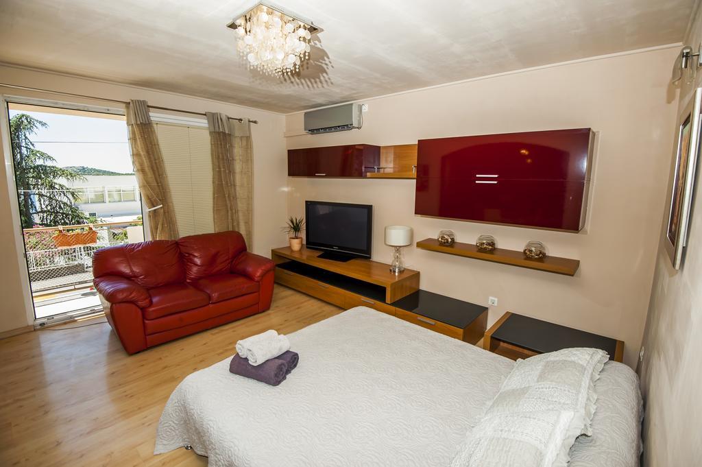 Sebenicum Apartments Sibenik Bagian luar foto