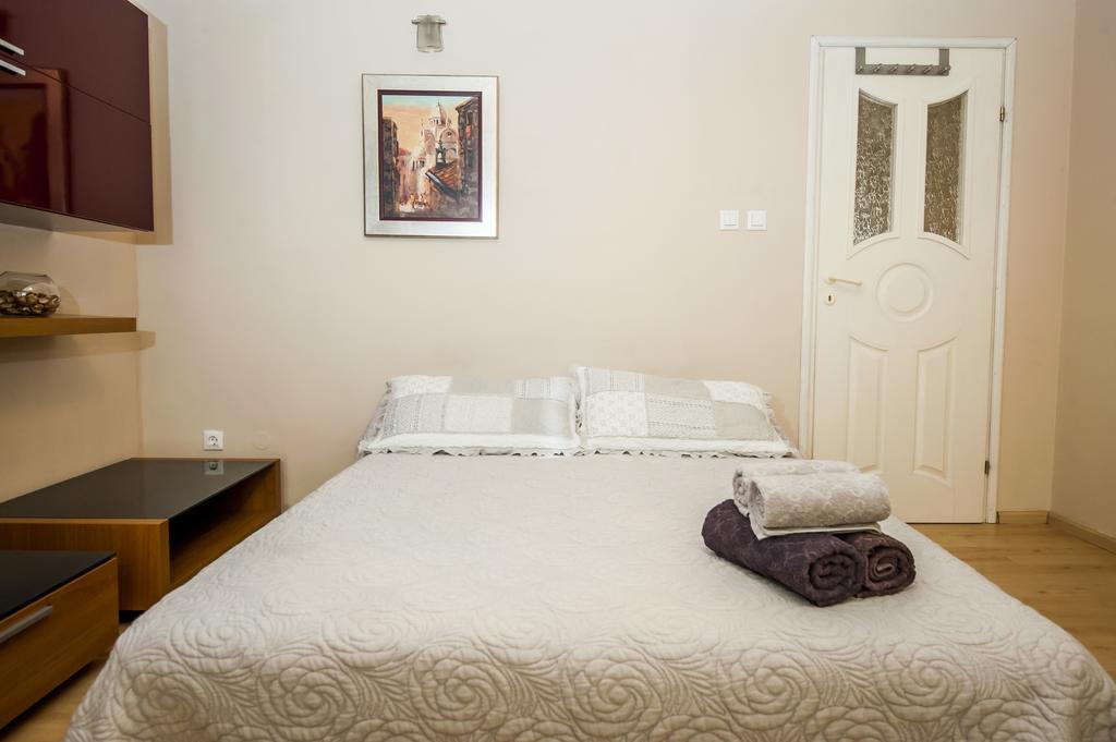 Sebenicum Apartments Sibenik Bagian luar foto