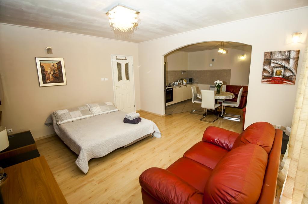 Sebenicum Apartments Sibenik Bagian luar foto