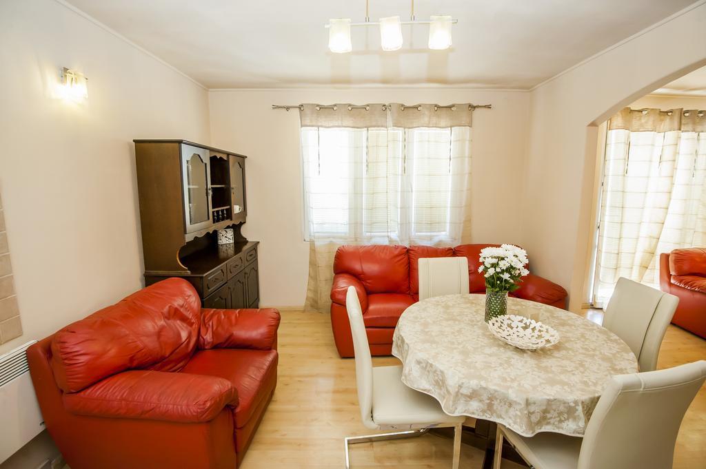 Sebenicum Apartments Sibenik Bagian luar foto